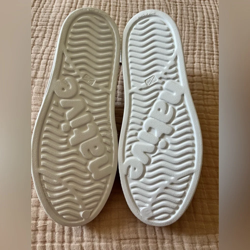 NWT Native Jefferson White Slip-On Shoes waterproof Women’s Size 7 - Picture 3 of 6